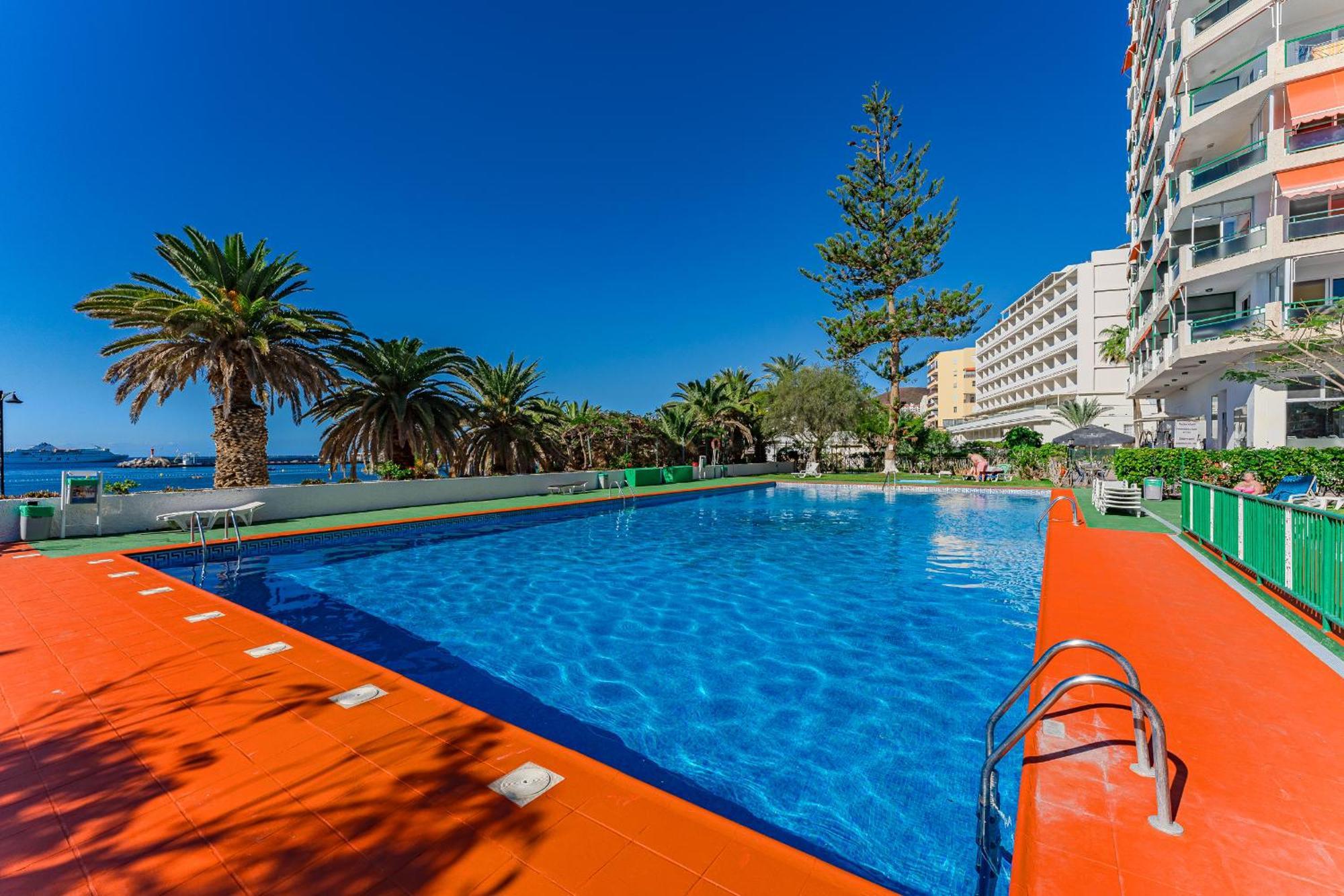 Frontline Ocean View Apartment Los Cristianos Los Cristianos  Extérieur photo